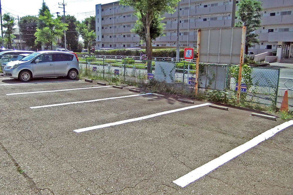 駐車場のある八王子の歯科